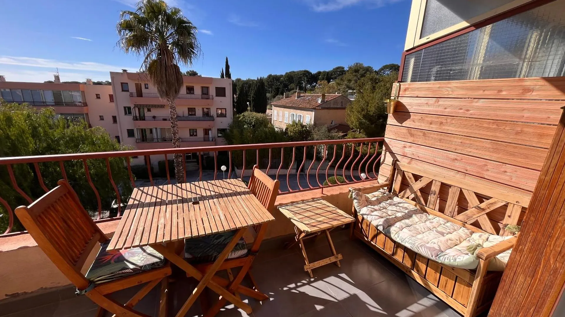Superbe Studio 34M2 Avec Terrasse Apercu Mer Sanary-sur-Mer
